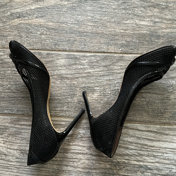 DOLCE & GABBANA black patent leather open toe heels - Picture 4 of 9